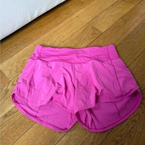 Lululemon mid rise running shorts